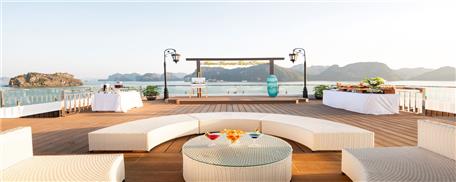 Du thuyền Hera Luxury 5 sao Vịnh Lan Hạ